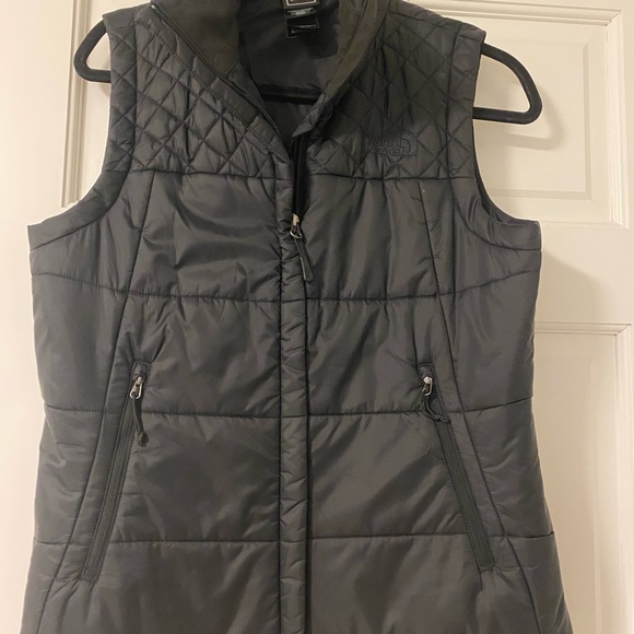 The North Face Jackets & Blazers - Women's Black Quilted Vest